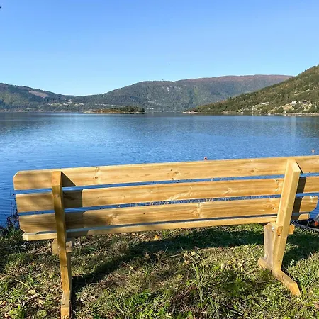Vakantiehuis Prachtig In Vistdal Met Wifi Myklebostad (More og Romsdal)