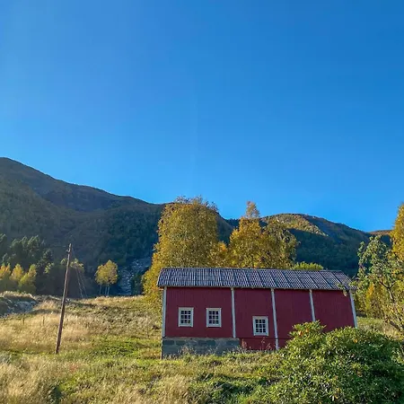 Prachtig In Vistdal Met Wifi * Myklebostad (More og Romsdal)