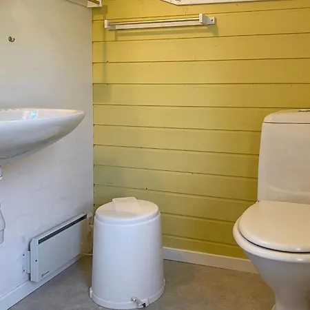 Beautiful In Vistdal With Wifi Myklebostad (More og Romsdal)